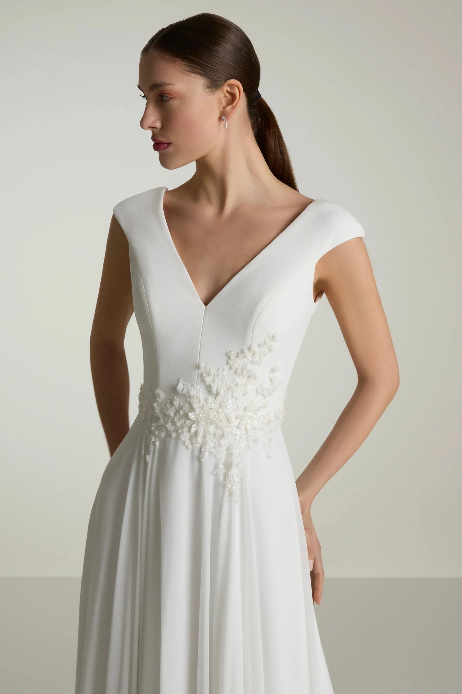 V Neckline Wedding Dresses
