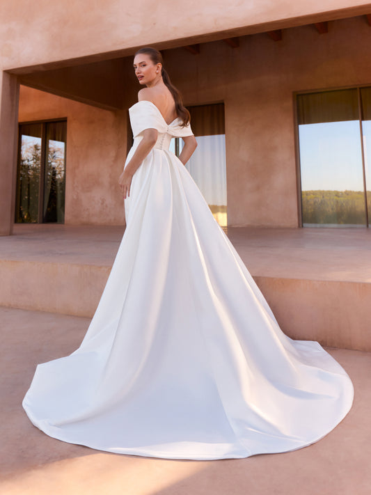Fosy + Overskirt
