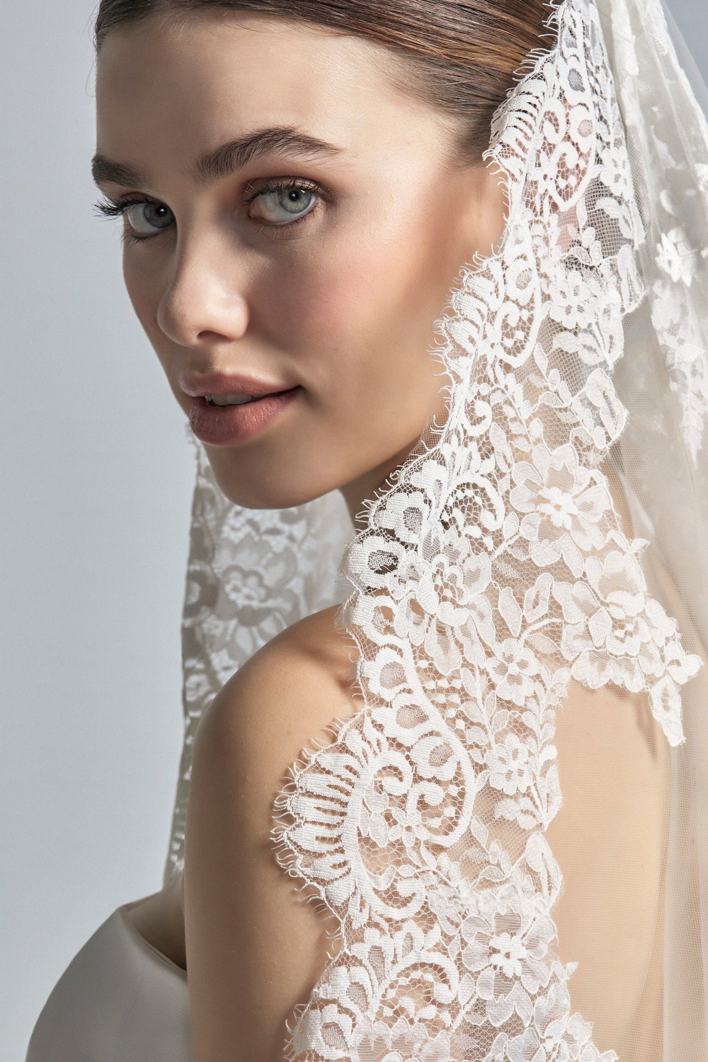 Veil 2877