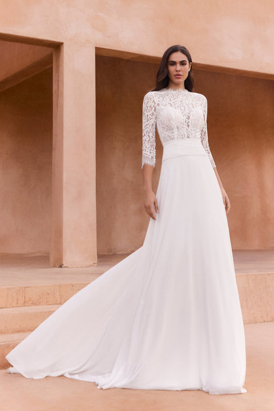 3/4 Sleeve Wedding Dresses | Krismil Bridal 3/4 Sleeve Wedding Dresses | Krismil Bridal