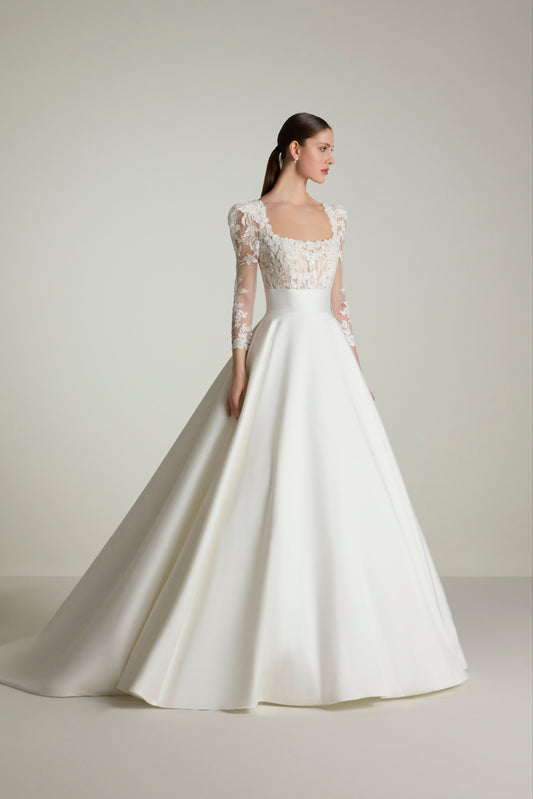 3/4 Sleeve Wedding Dresses | Krismil Bridal 3/4 Sleeve Wedding Dresses | Krismil Bridal